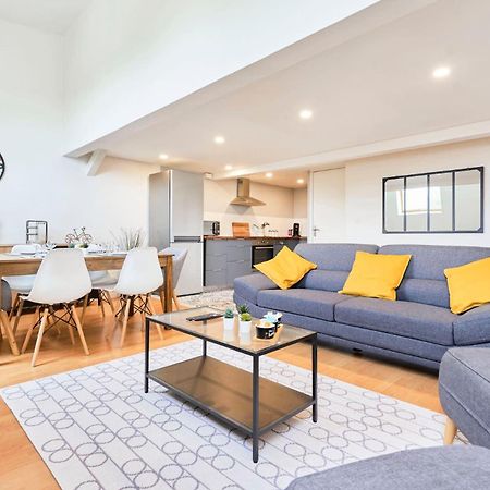 Locationstourcoing - Le Colbert Apartment Bagian luar foto