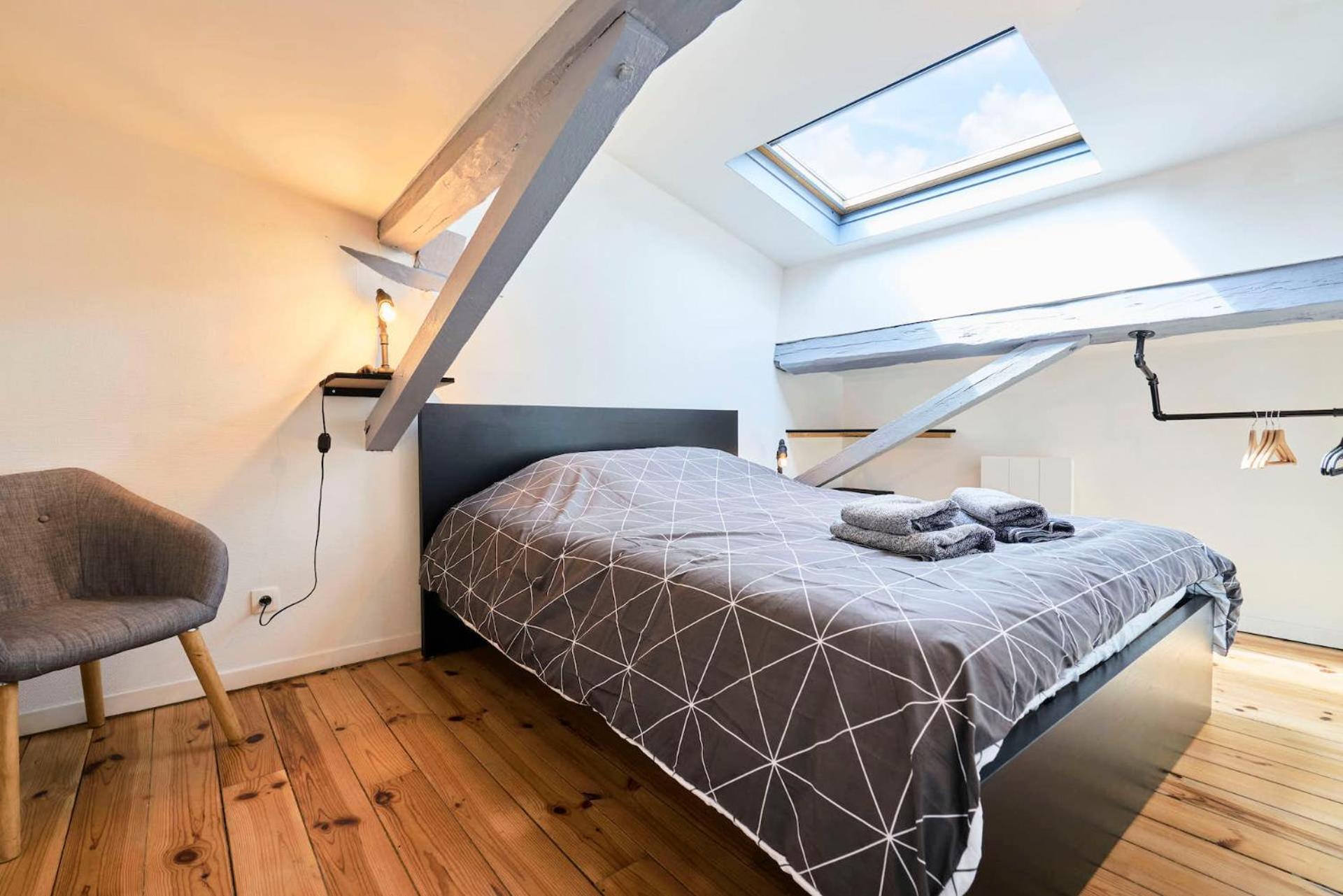 Locationstourcoing - Le Colbert Apartment Bagian luar foto