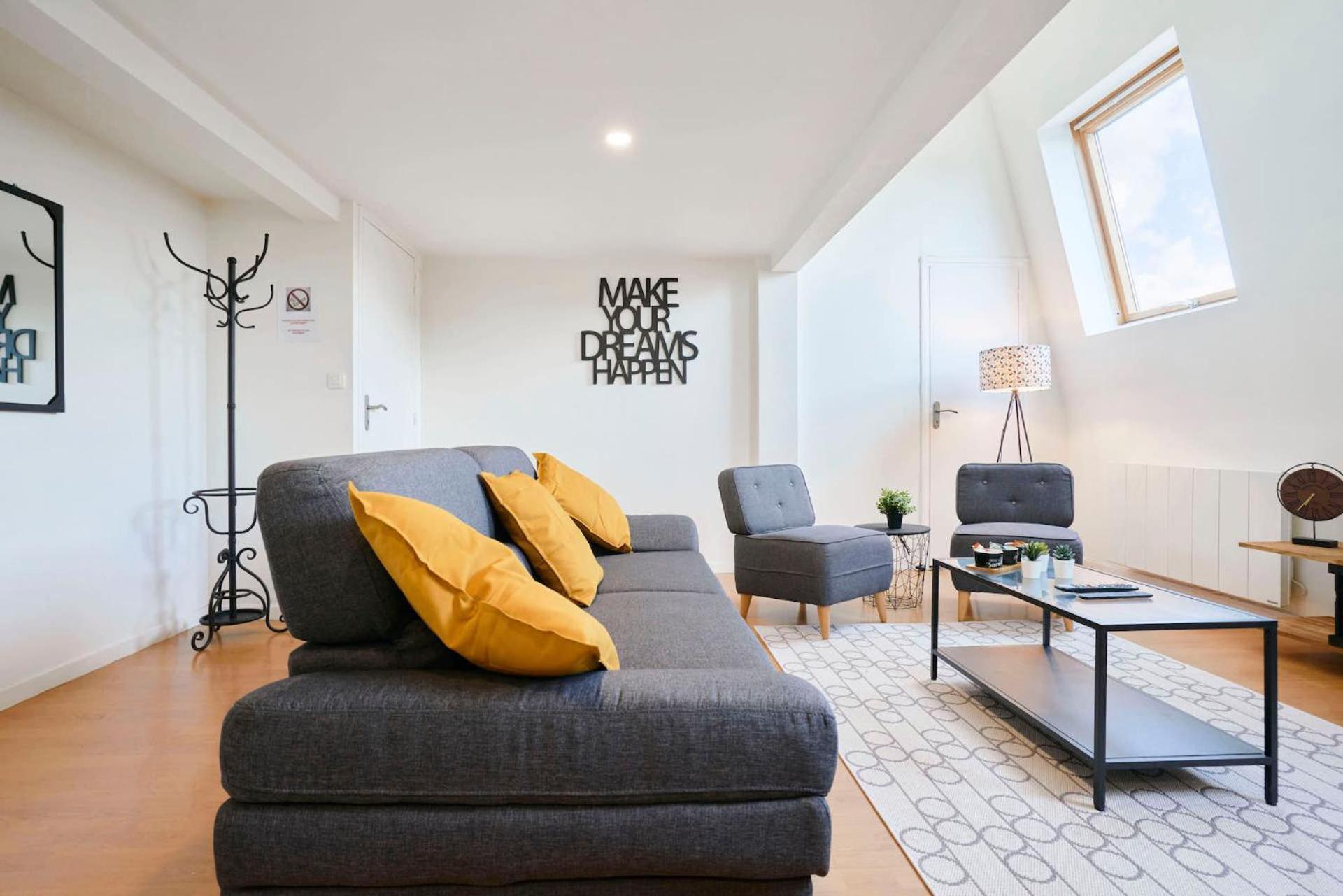 Locationstourcoing - Le Colbert Apartment Bagian luar foto