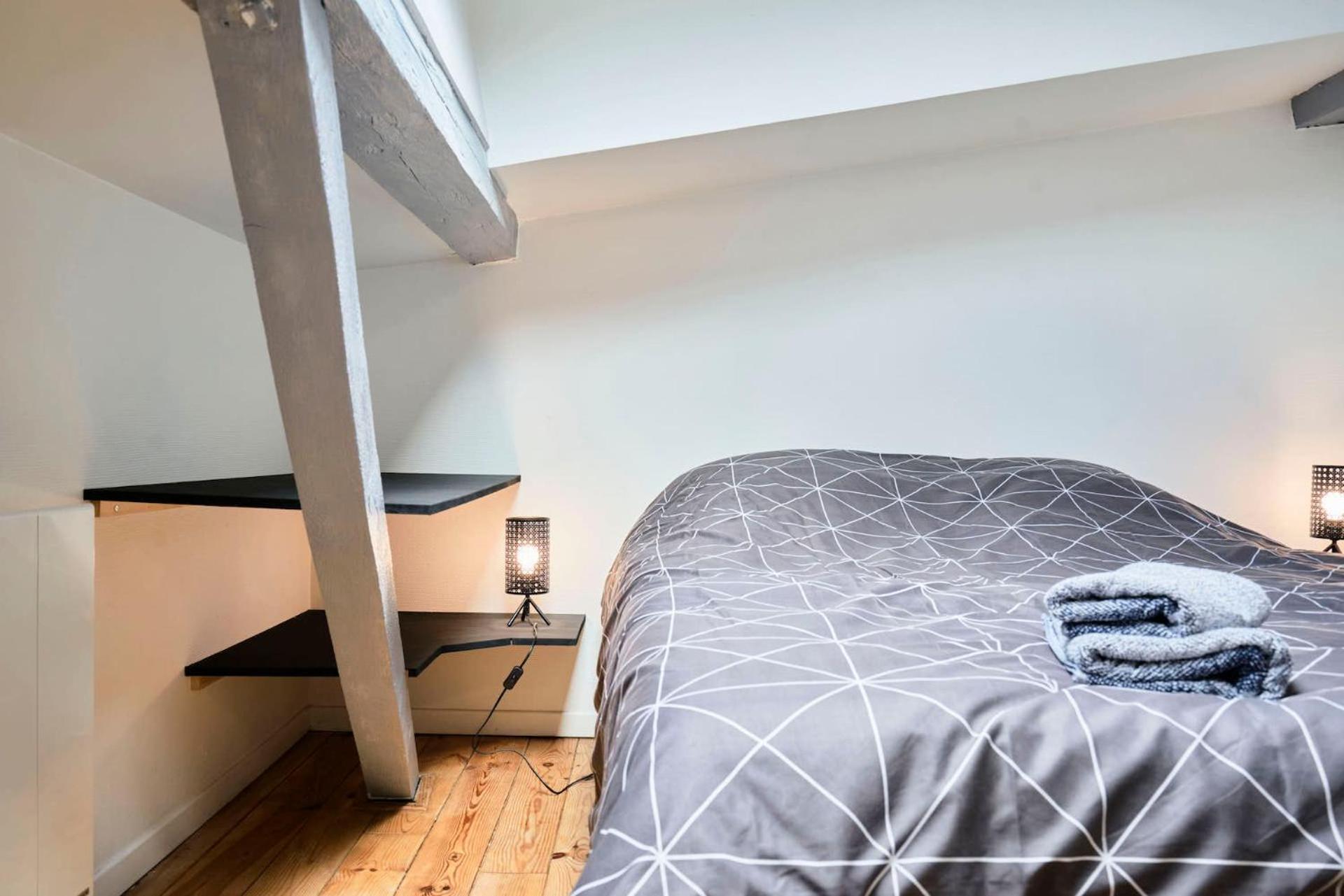 Locationstourcoing - Le Colbert Apartment Bagian luar foto